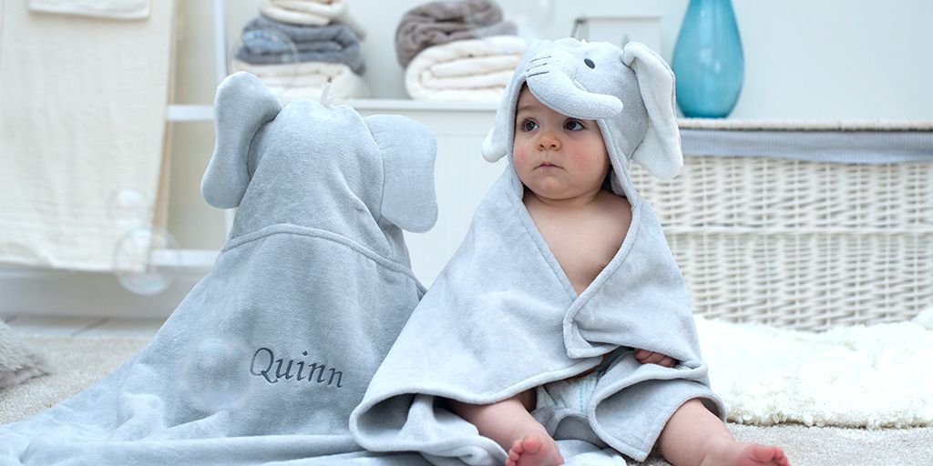 bathingbunnies's tweet photo. Add bubbles and a super-soft, cuddly towel to make the perfect bath time this christmas 🛁 To buy this Personalised Humphrey Elephant baby towel, click here ❤️
https://t.co/fUZuvoaByW
#bathtime #babygifts #personalised  #ChristmasGiftIdeas https://t.co/gQvdevAgIZ