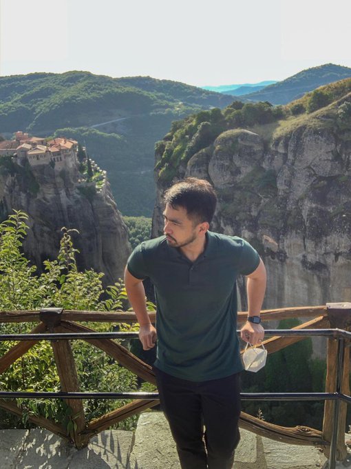 📍 Meteora, Greece 🇬🇷 https://t.co/ThmnYNW9dA<a href="/tag/spreadthelove"class="tags"><span>#spreadthelove</span></a>