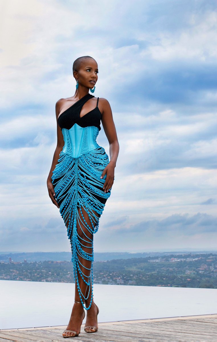 abigailmusida's tweet photo. Monday blues 💙
👗: @gertjohan https://t.co/HknMhkmQsz