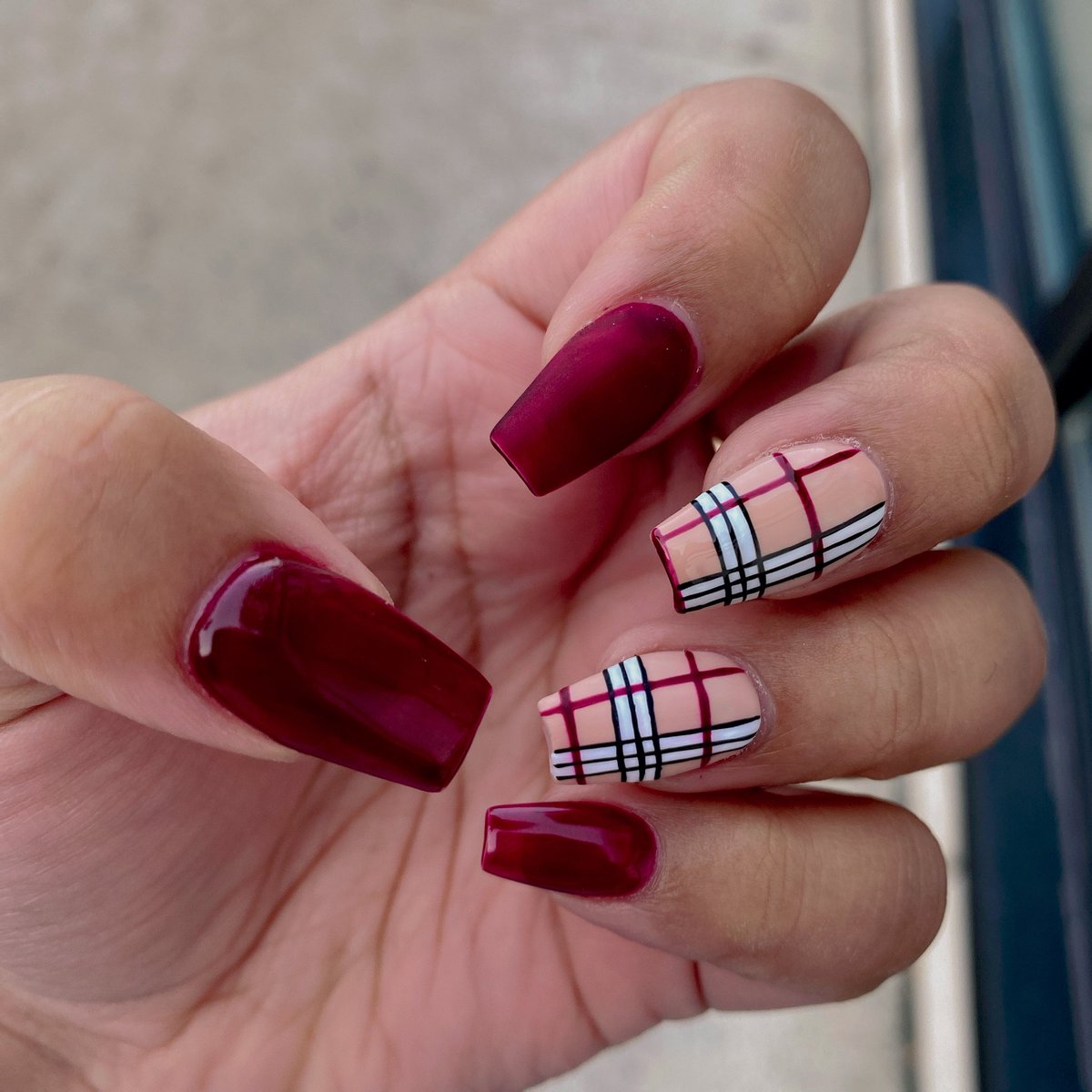 princess__starr's tweet photo. Got my nails done 😍 https://t.co/mqKFmNar05