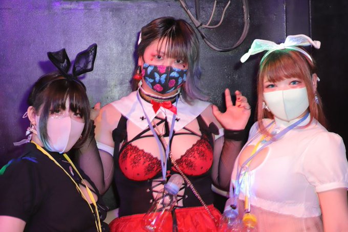 デブダンスハロウィンのtwitterイラスト検索結果