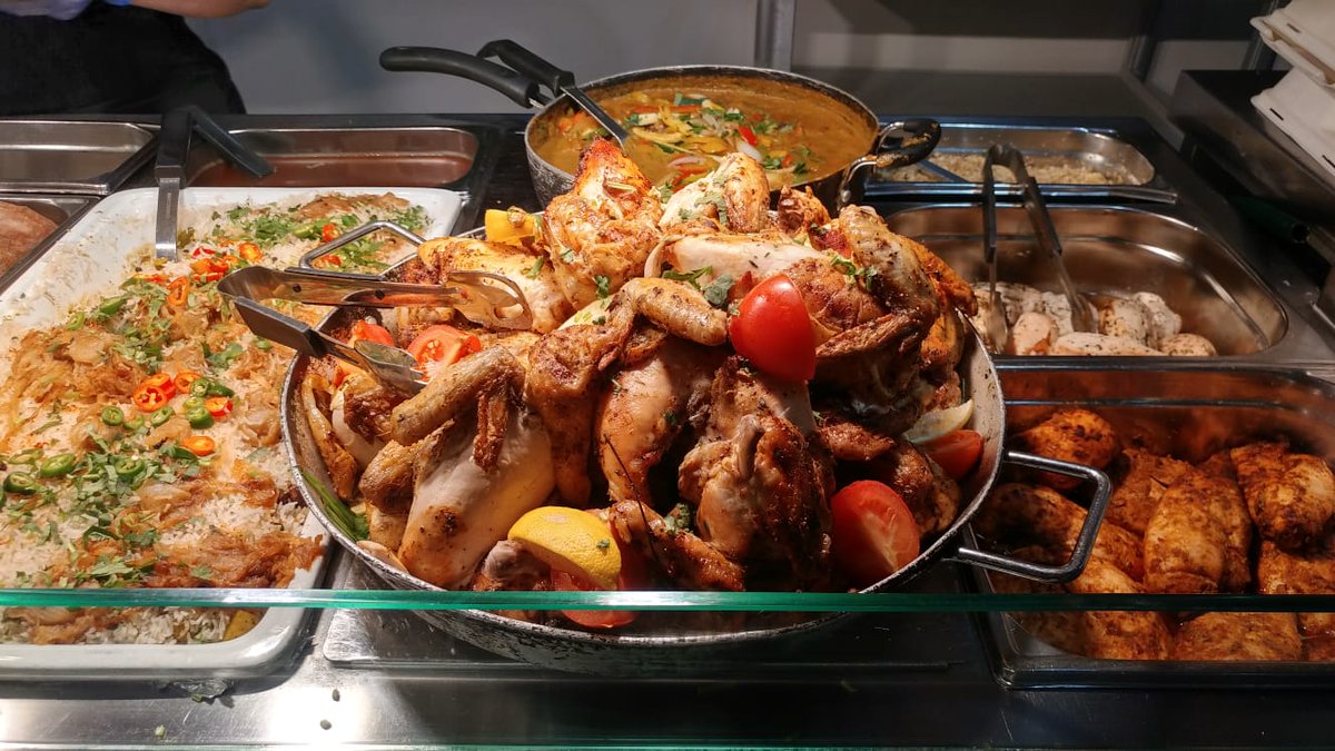 iisymon's tweet photo. If you miss your country (home)we have #worldcuisine week in staff restaurant π¨βπ³π¨βπ³ #roastchicken #beefcurry #vegetablesbriyani #pickles #chuckney #salad #salsa #vegetarianfood #veganfood #vegan #homecooking #cheflife #lovecooking #foodporn #foodie #foryoupage #picoftheday #chef https://t.co/yiDlXVXcDA