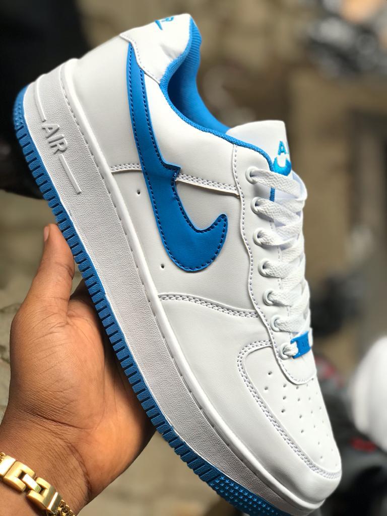 smith_square's tweet image. 