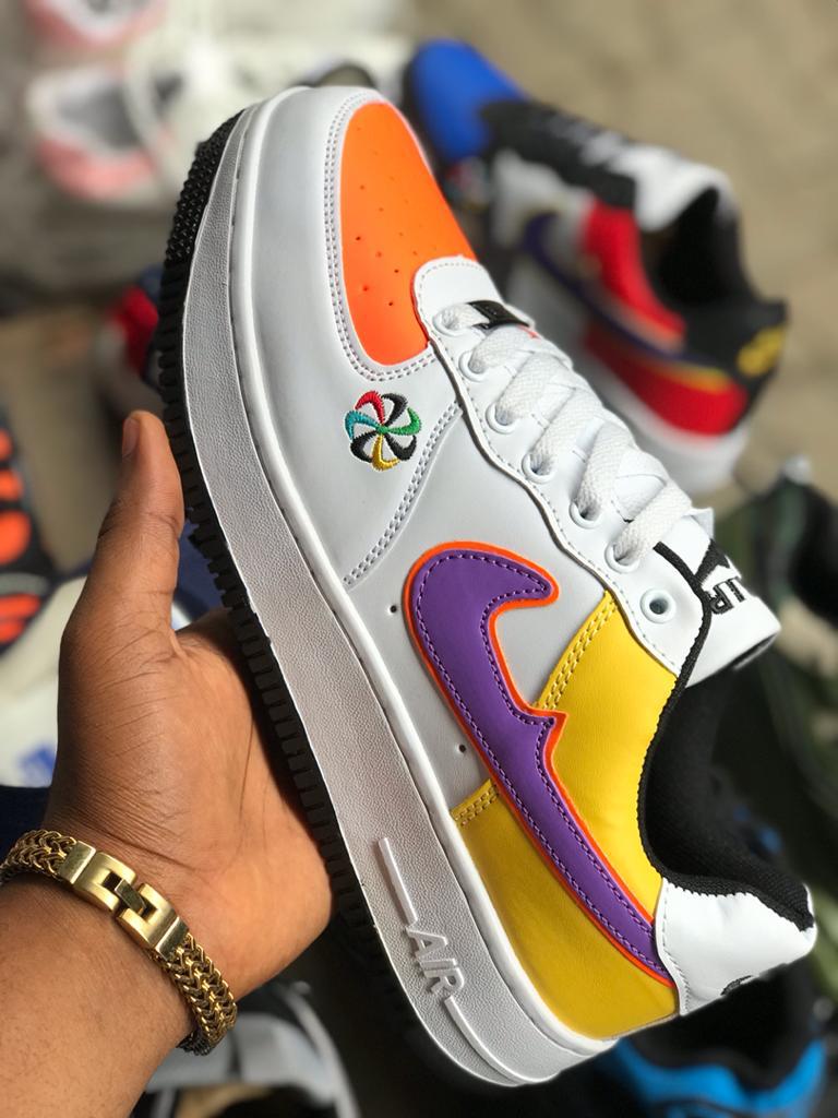 smith_square's tweet image. 