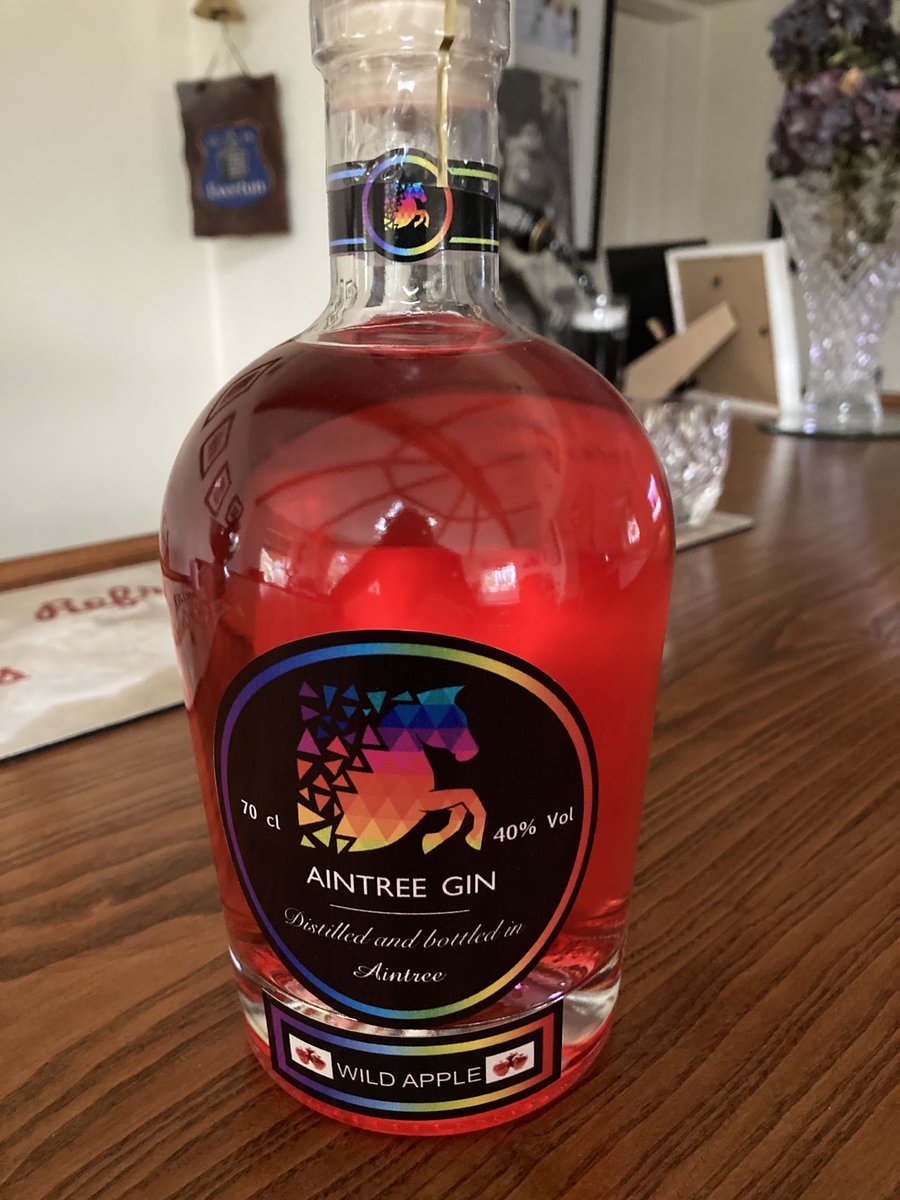 reid6peter's tweet photo. ⁦@AintreeGin⁩ might have a tipple later. It’s Wild Apple 🍎 https://t.co/s1wTRYVSM8
