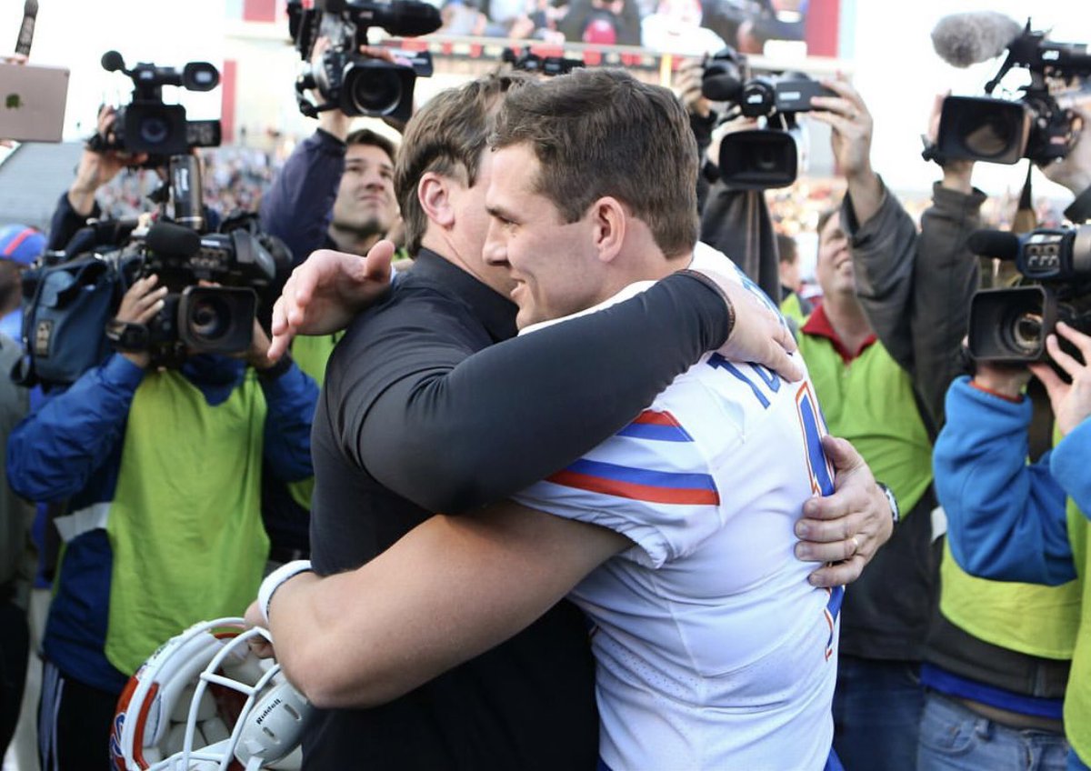 johnnytownsend1's tweet photo. I wouldn’t be where I am today without this man, he gave me the opportunity to be a Gator. Hands down my favorite coach I’ve ever played for. I’ll always stand with Champ ✊🏼 https://t.co/pYhv4iOJTL