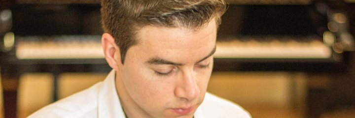 ‼️‼️‼️"Hablamos con Saúl Chapela, autor de la obra Buceando (publicada en Dos Acordes) y coautor del temario de composición de Dos Acordes y ex alumno de nuestra Academia..." ow.ly/SJm050ClC8W