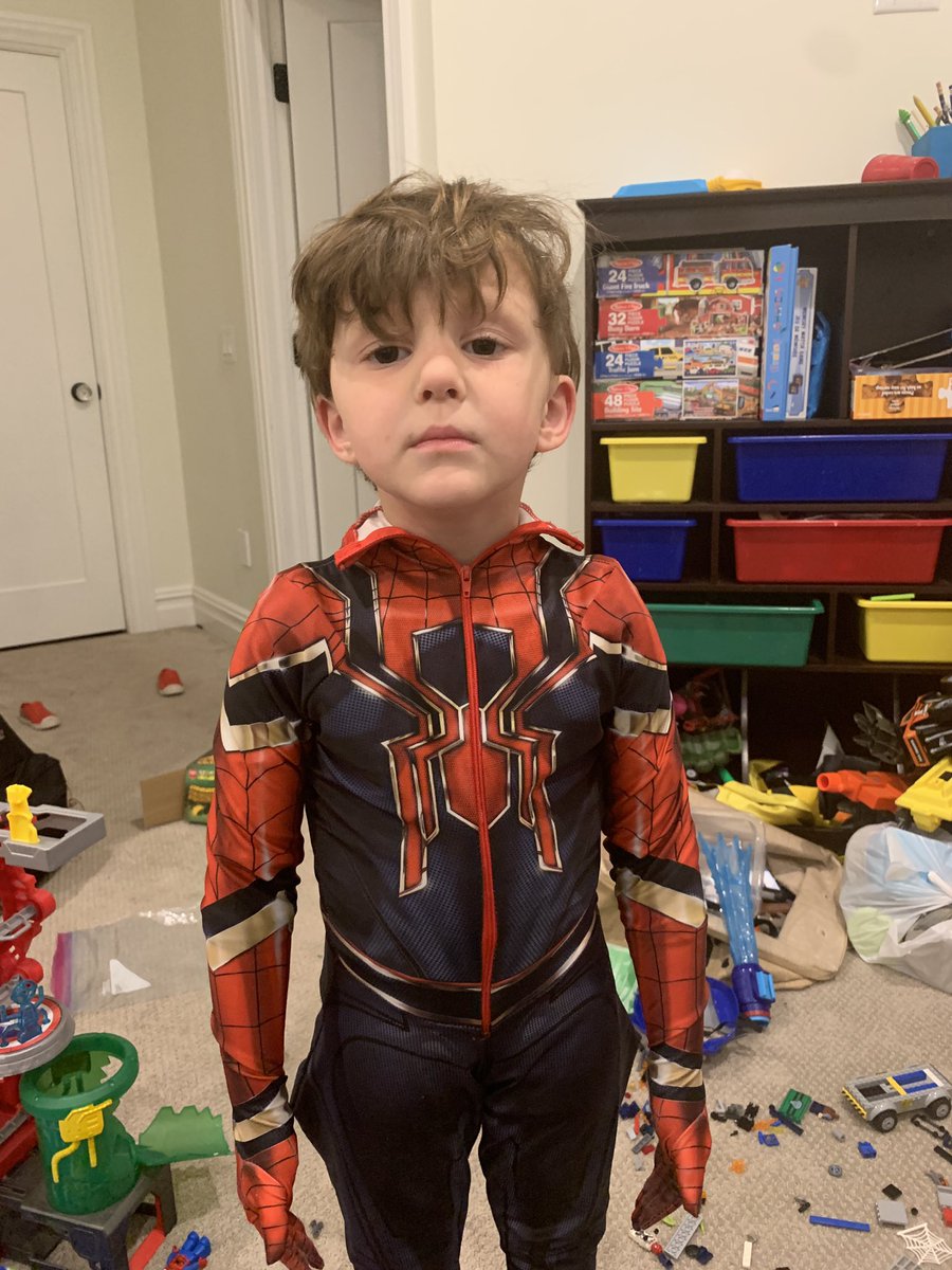 its_smam's tweet photo. #babysitting this little guy❤️❤️❤️ https://t.co/oTV8hZau98
