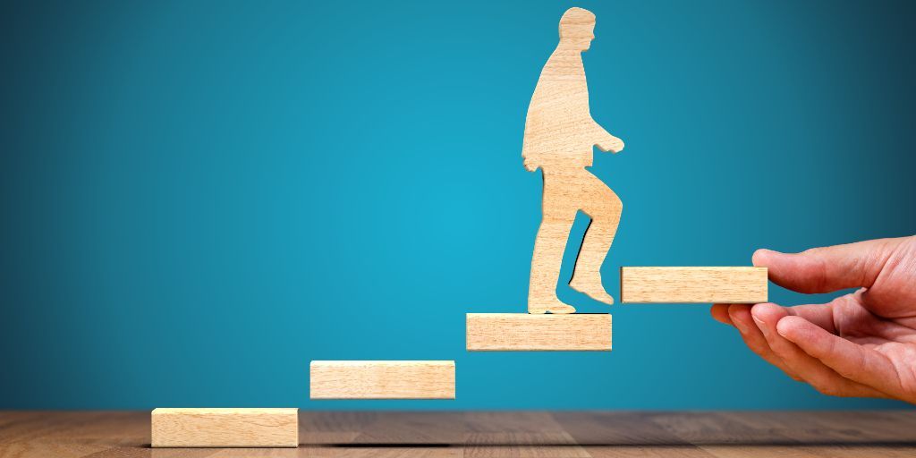 TrainingJournal's tweet image. Laura Francis from @RiverLearning: “By sharing my own insights, past mistakes, ideas, and best practices. It creates a wonderful community where we all come together with a shared purpose.” buff.ly/32tWa9B