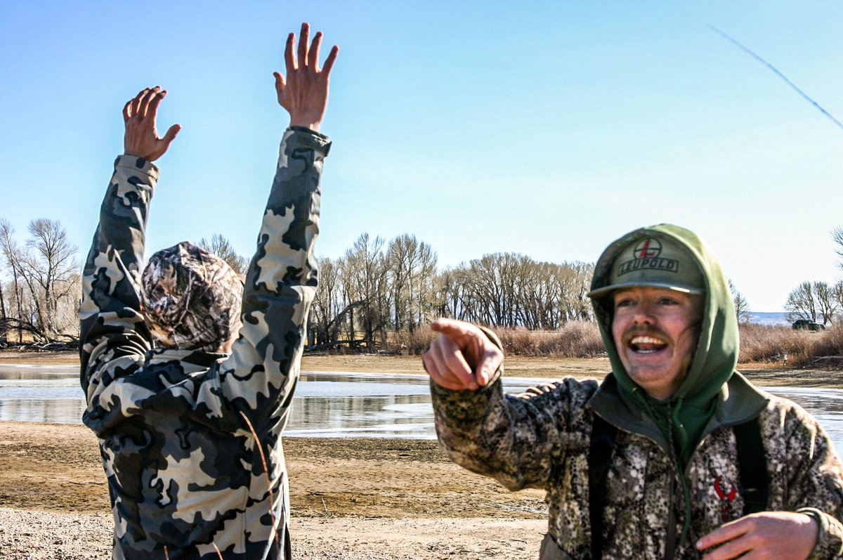 ChaseGalley's tweet photo. Something about cold days in the duck blind🦆🦆 https://t.co/LYdjrzf5YI
