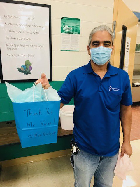 NISDAUE's tweet photo. Our Early Act Club presented our Amazing Custodial Crew with โThank gift bagsโ for their service project. Happy Thanksgiving to this dedicated and special team. Your work has not gone unnoticed! ๐งก๐งก#OrdinaryGood #Thankful @SilberschlagU @Aggiejen2002 @JohnFloresTSS @adrianag62 https://t.co/H6tarJUNuH