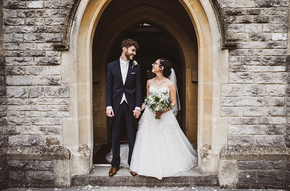 getgutsycanada's tweet photo. What started off with two happy camp counselors, led to a romance.
Laura and Laurence, today's #MondayMuses met at our Camp Got2Go. Now, they are living their happily ever after together in England.
Read their sweet story here: https://t.co/6oleCjvEwX.
#MakeitStopForLife ⭐. https://t.co/pWfP49vXr7