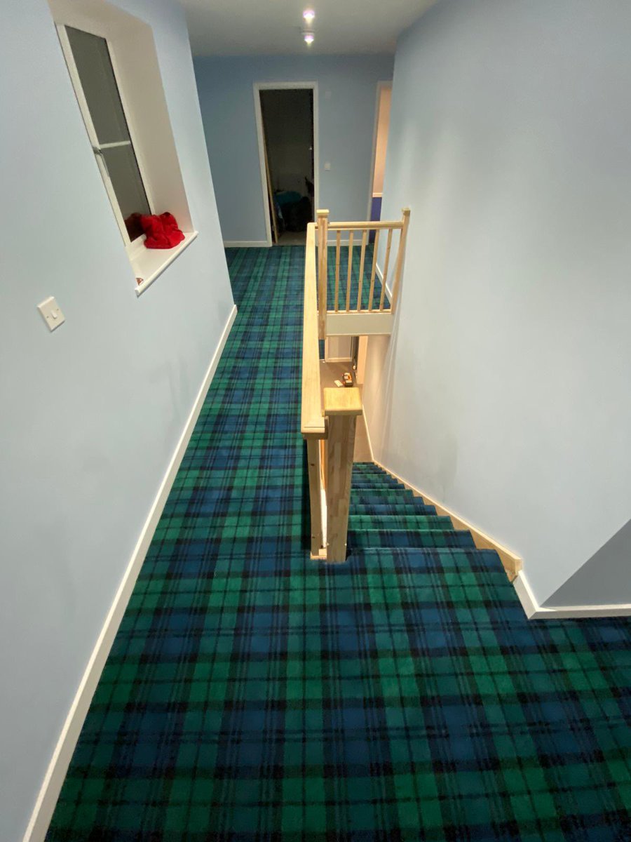 FlooringRed's tweet photo. This beautiful carpet is made by @jhscarpets colour is Finsbury Park. #tartancarpet #greentartan #carpet  #carpetshop #carpetinstallation #canterbury #officedesign #officedecor #interiordesignkent #smallbusinessowner https://t.co/hkgaNTIUcJ