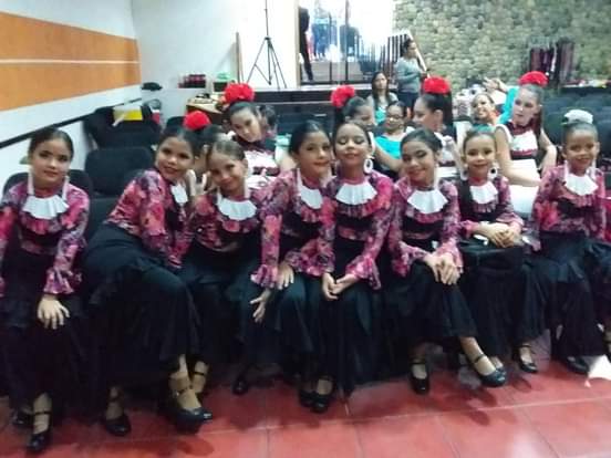 E_Delfuturo's tweet photo. FELIZ DIA DEL FLAMENCO 2020. #flamenco #FlamencoDay #bailarines #Venezuela https://t.co/5suH24nZu7