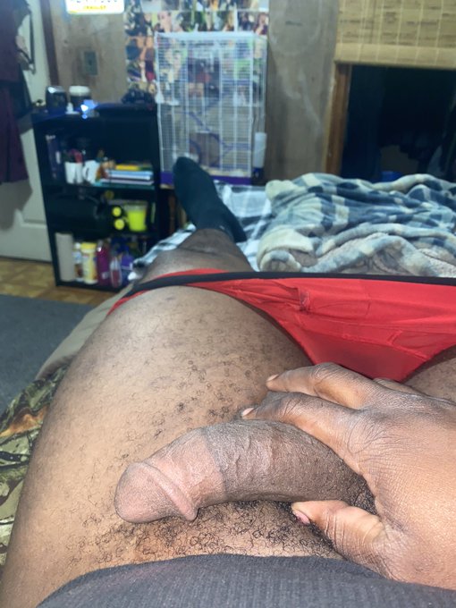 Random Monday pein #bbc #chub https://t.co/YillNWKKK0<a href="/tag/bbc"class="tags">#bbc</a><a href="/tag/chub"class="tags">#chub</a>