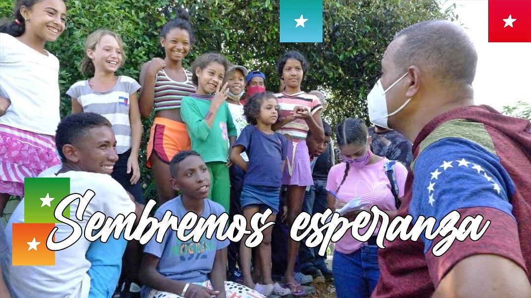 RodolfoSanzPSUV's tweet photo. Todo lo que hacemos es para garantizarles una Patria donde sea posible vivir bien. En Revolución pasamos momentos de abundancia, ahora nos han tocado tiempos difíciles,  pero a partir del #6D vendrá el cambio para nuevamente conseguir prosperidad junto a @nicolasmaduro https://t.co/kzhZDUIUx9