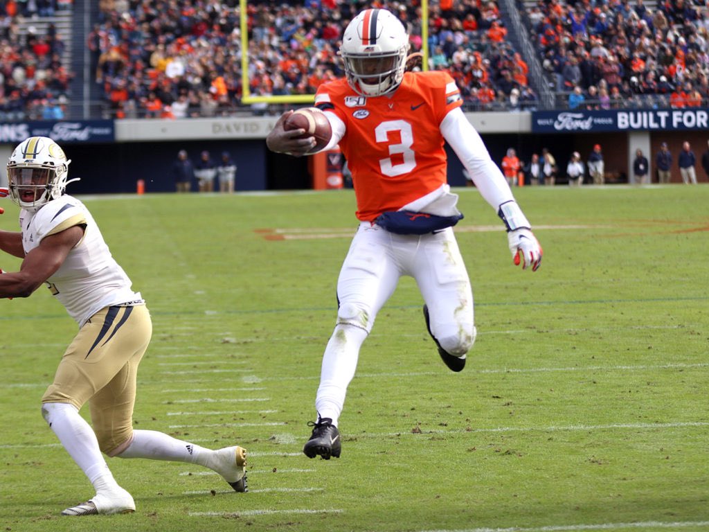 jaylenLew12's tweet photo. Blessed to receive an Offer from the University of Virginia 🟠⚪️@CoachSmithHHS @CoachRebstock @patrickhickman9 @haywoodtomcats @CSmithScout @Rivalsfbcamps @247recruiting https://t.co/rspsx0RvpA