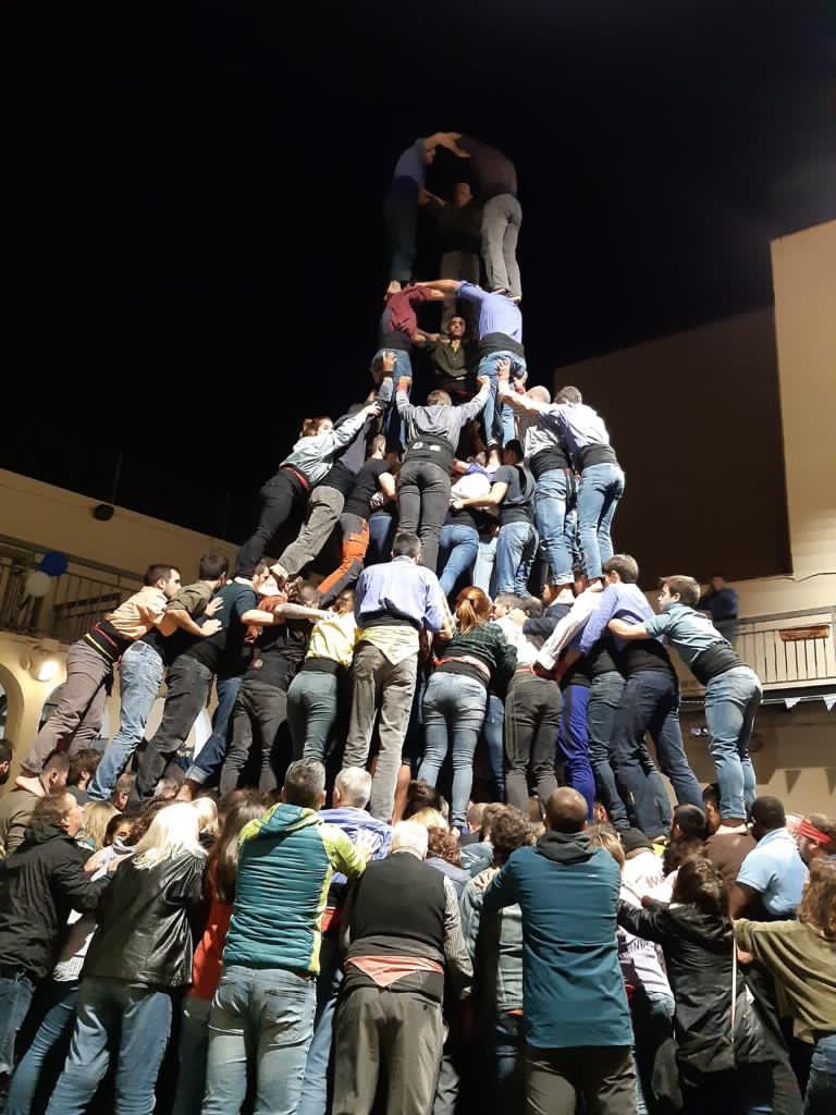 Minyons's tweet photo. ✅ El primer dels últims!

Ara estaríem a l'últim assaig de "dilluns" de la temporada! 🔚

Un dilluns diferent, especial, màgic... ⭐️DILLUNS DE DIADA⭐️!

HI TORNAREM! 💪🏻

#castellers #terrassa #SomLaColla #assaig #dilluns #Diada2020 #XLIIDiada https://t.co/mE05dBsdnT