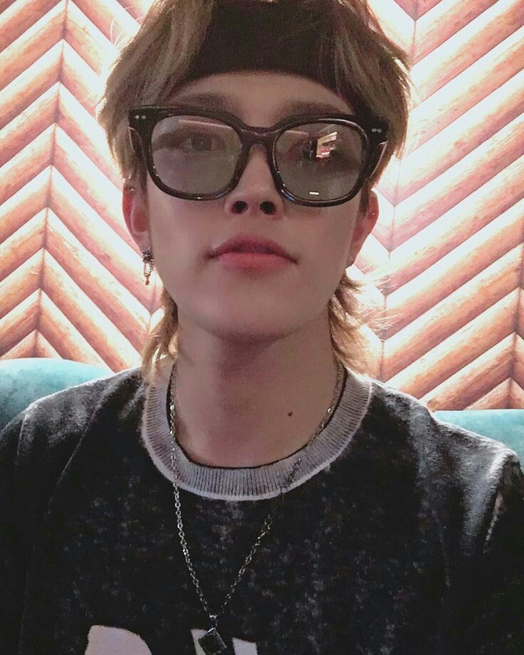 ATREASURETWT's tweet photo. ⠀⠀  ⠀  🧭 · ♯Aтreαѕυre'ѕ Plαylιѕт:

◞ ❛ #4MXSSK ❜

#SAMUEL : en esta ocasión vengo a recomendar otra canción que se volvió una de  mis favoritas, el ritmo y la letra es tan de mi estilo, siempre que la escuchó me hace querer bailar, escuchenla y de seguro les gustará. https://t.co/Qz4MJWAPtM