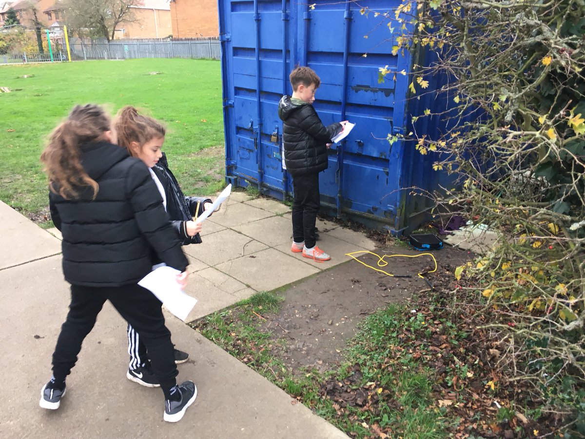 SpringCottagePS's tweet image. Year 5 loved this afternoon’s orienteering session. The children had to read maps of the school grounds to locate specific objects. As a challenge, there was a secret code to crack. 🗺 #springcottage5T #springcottage5L #springcottagesports