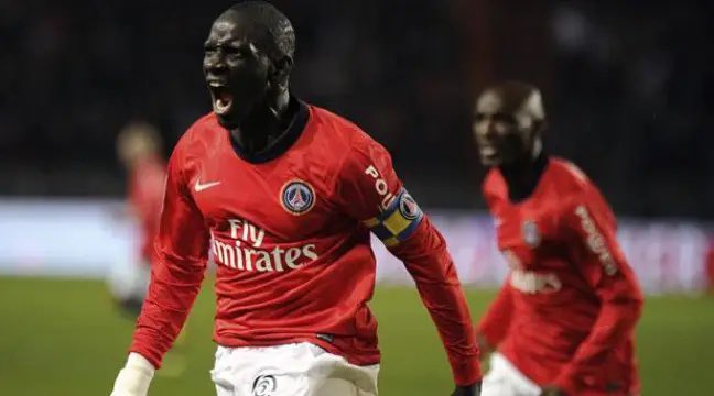 Les tops : évidemment Nenê aura litteralement brillé malgré une petite baisse de régime en deuxième partie de saison. Sakho aura également réalisé sa plus belle saison au PSG. Jallet, Bodmer, Chantôme ou encore Camara font également partie des tops.