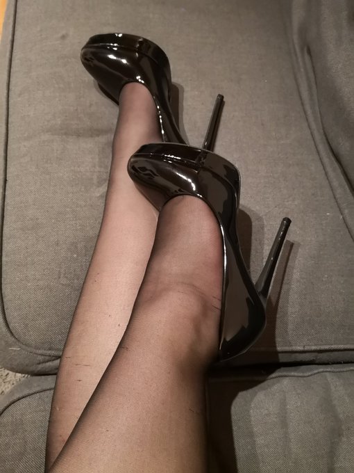 Nabend. https://t.co/FRtVwZ2R37