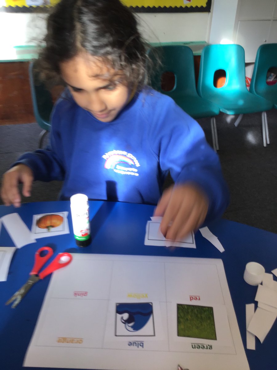 Colour matching 🌈 #Elmer #colours #learning