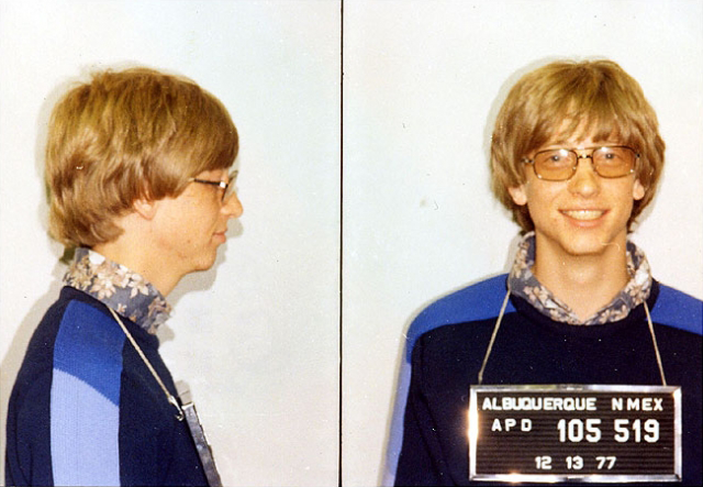 MIT_CSAIL's tweet image. #otd in 1977 Bill Gates was arrested in NM for a traffic violation. 

He used the silhouette of his mugshot as the default profile pic for Microsoft Outlook 2010.