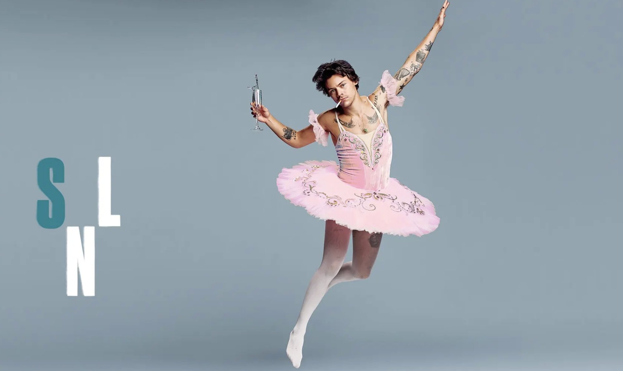 сколько получают балерины. балет лебединое озеро чайковский. шувалова балерина большого театра. академия русского балета имени вагановой фотография здания. сколько получают балерины.