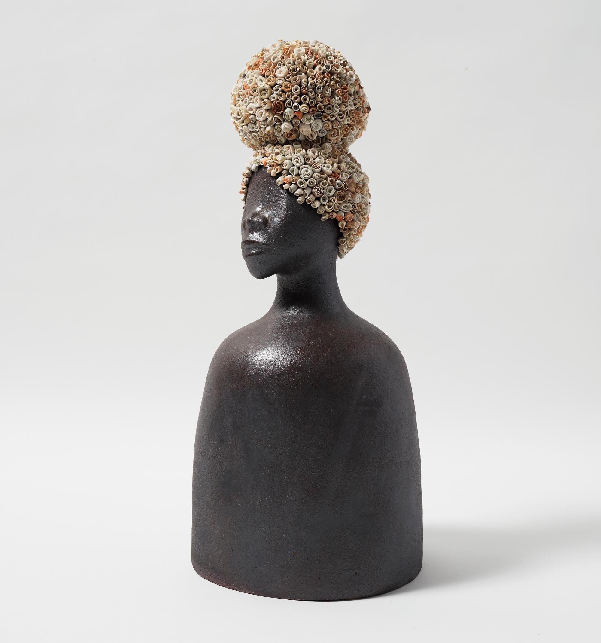 Guggenheim Museum on X: #WorkoftheWeek: Simone Leigh's series of ceramic  portrait busts, including “Georgia Mae” (pictured), celebrate the Black  female body as a “repository of lived experience” and interrogate how it has