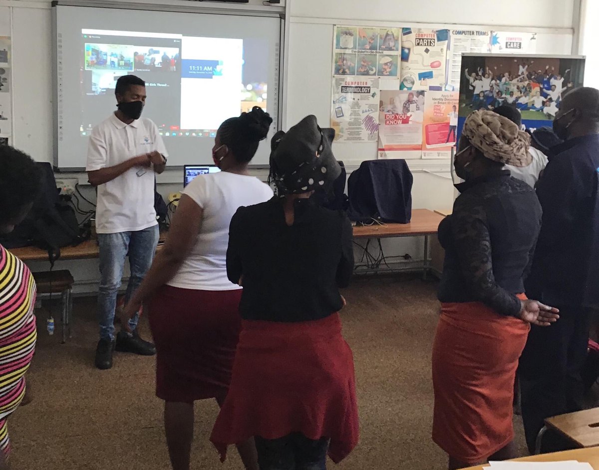 PLAY AFRICA (@playafricacm) on Twitter photo Supporting children's #mentalhealth during a pandemic naturally also means helping #parents!
Thanks to <a href="/CanHCZA/">Canada in ZA, LS, MG, MU, NA</a>, we’re hosting virtual & in-person support groups - w/ professional social workers - for 100s of parents.
On Sat we led 2 sessions at <a href="/lalelaproject/">Lalela</a> & <a href="/326project/">Three2Six Project</a> Supporting children's #mentalhealth during a pandemic naturally also means helping #parents!
Thanks to <a href="/CanHCZA/">Canada in ZA, LS, MG, MU, NA</a>, we’re hosting virtual & in-person support groups - w/ professional social workers - for 100s of parents.
On Sat we led 2 sessions at <a href="/lalelaproject/">Lalela</a> & <a href="/326project/">Three2Six Project</a>