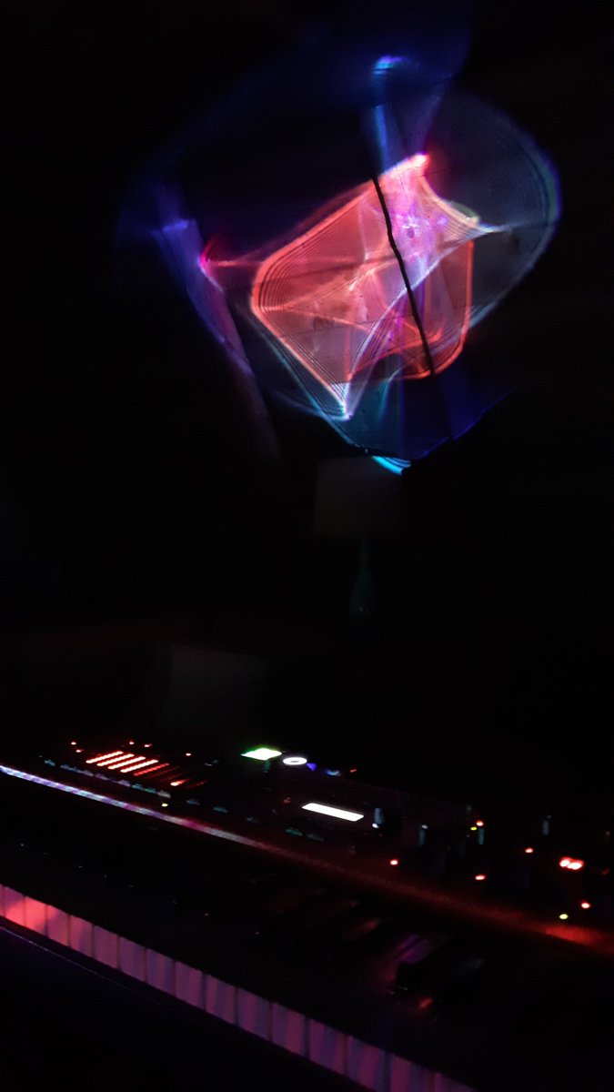 Platosgroove's tweet photo. Nectar sessions
#nectarsessions https://t.co/xe7f66yGjf