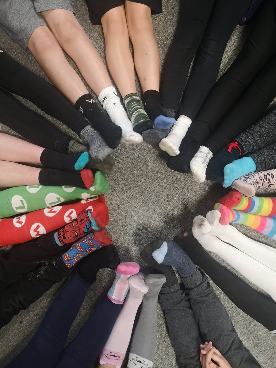 MrDTerfel's tweet image. 🧦 #WythnosGwrthFwlio 
#AntiBullyingweek #6SS