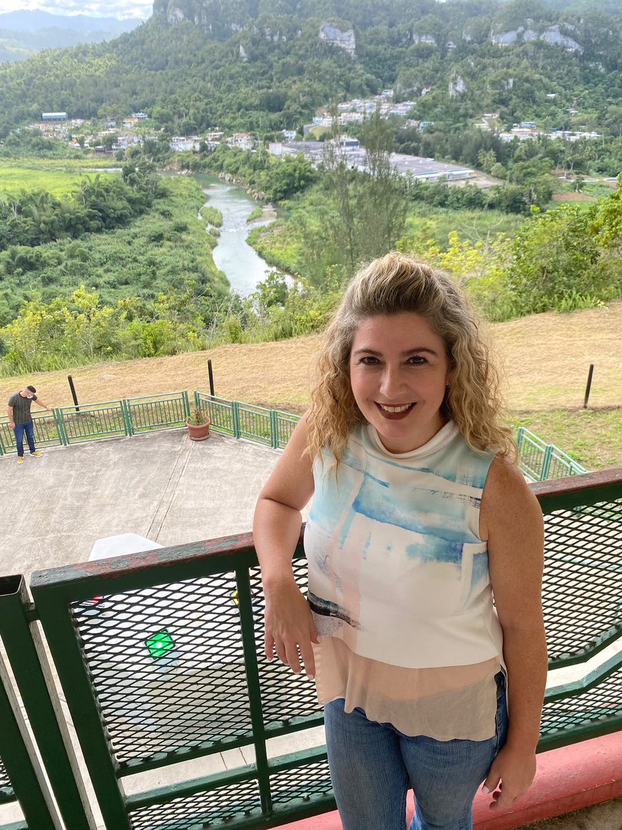 DaphneBarbeito's tweet photo. Ayer visité a #Ciales hermoso con mucho que ofrecer al aire libre, algunos de estos lugares son:
📍Plaza pública donde ubica Parroquia Nuestra Señora del Rosario
📍Paseo lineal Juan Antonio Corretjer
📍Museo del café
📍Rio Toro Negro
Puerto Rico #LaIslaDelEncanto #ApoyaLoLocal https://t.co/kiKNLVQyTR