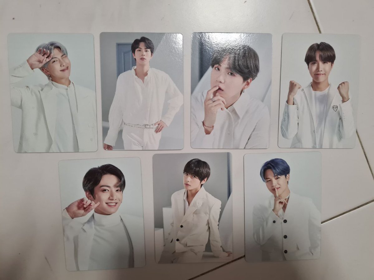 minnieyjm's tweet photo. [HELP RT/WTS] 

MOTS TOUR MINI PC (Members Set)

Set #1 (1st Pic)
Set #2 (2nd Pic) 

Price $14 Each 

Please DM me with tweet and photo♡ https://t.co/GHAeOx4iKL