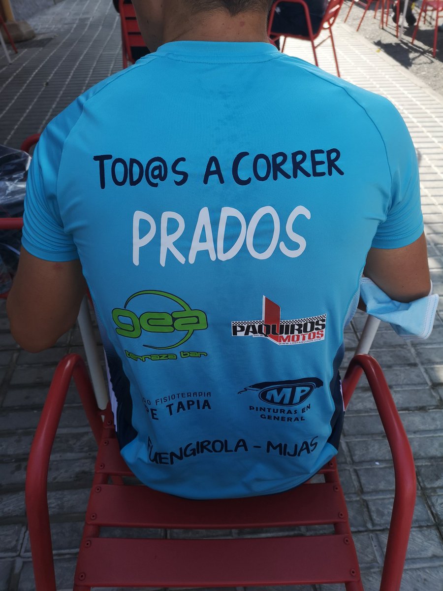 Prados92's tweet photo. @JoseMPrados momento de risa con este detalle en las pruebas físicas! Cuando lo ves en el km💪😎 https://t.co/KfYPUfqqUY