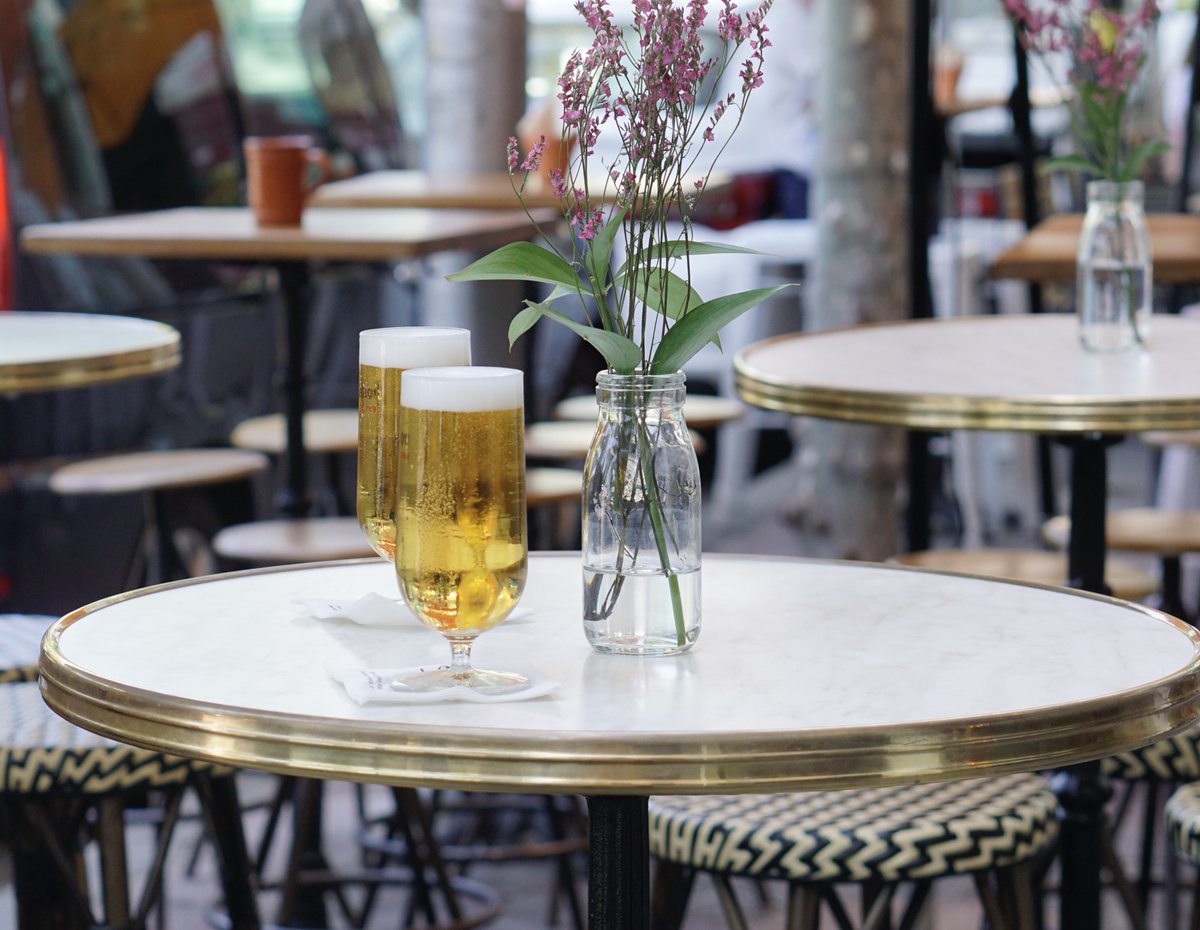 SaBrisaRest's tweet photo. Los jueves son muy de terraza. Y si es en la de #SaBrisa, mejor que mejor 😊 🍻 https://t.co/6Fyceh4c2Z