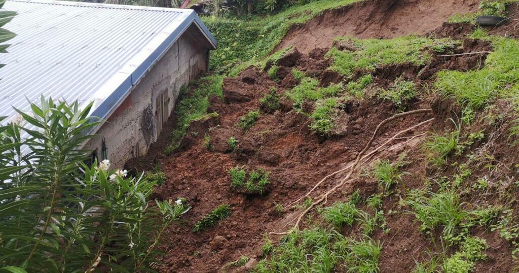 RCI_MQ's tweet photo. Intempéries : aux Antilles, 40% des habitations ne sont pas assurées https://t.co/WKUxTHurcK https://t.co/vh0GJeJVeI