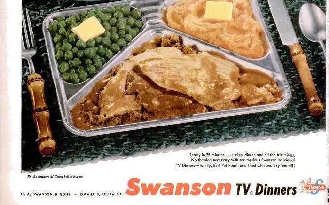 BoomAgainGame's tweet photo. In honor of National Fast Food Day, we present the ORIGINAL fast-food—TV dinners! Fun fact: The TV dinner was born in 1953 when Swanson needed a way to unload 260 tons of leftover Thanksgiving turkeys.
#BoomAgan #BoomZoom #PopCulture https://t.co/MDvTehv7Cx