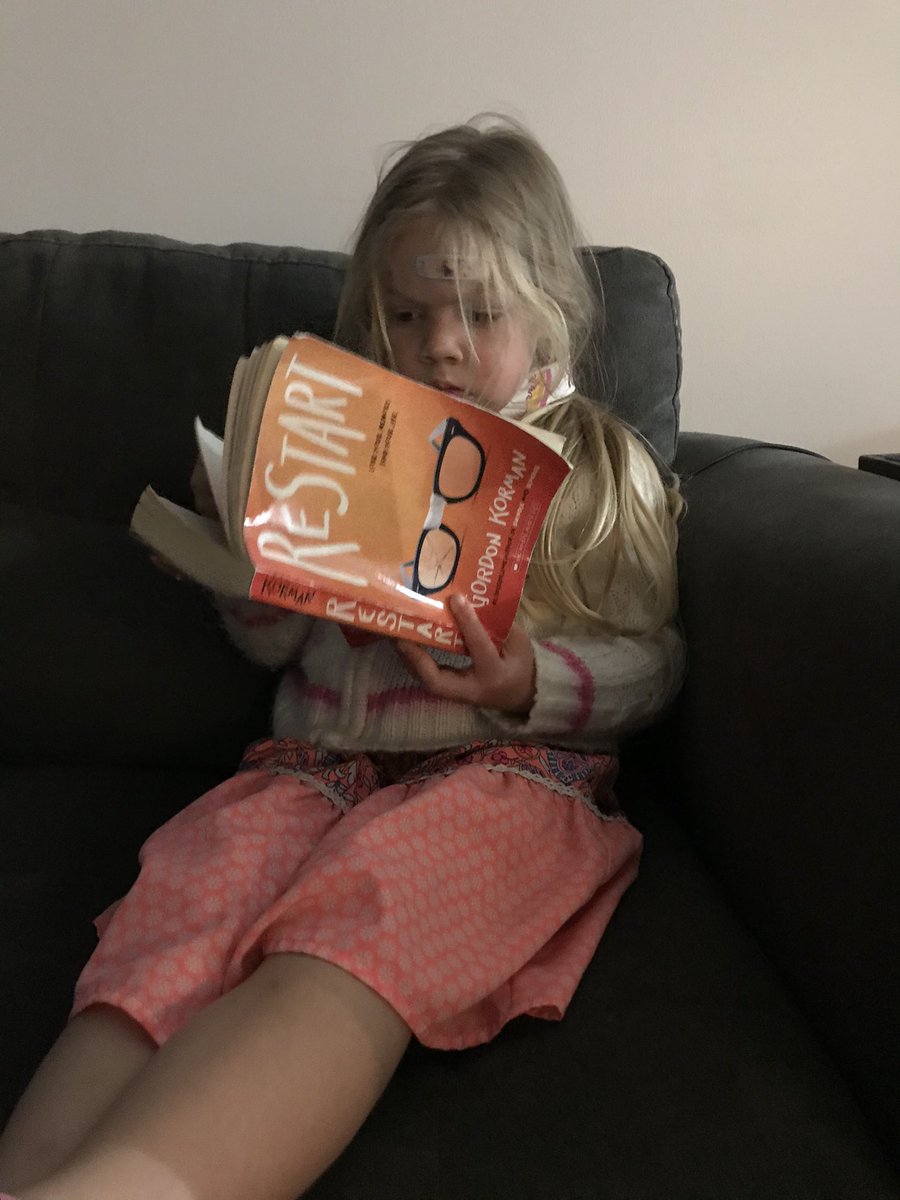 meileen5279's tweet photo. @Newark_MS... look who wanted to join in on your One Book, One School just a year behind! 😉. (She also insists on sleeping with it under her pillow. 😂. @taprinzi this made me think of you! https://t.co/SeU0jzoYuT