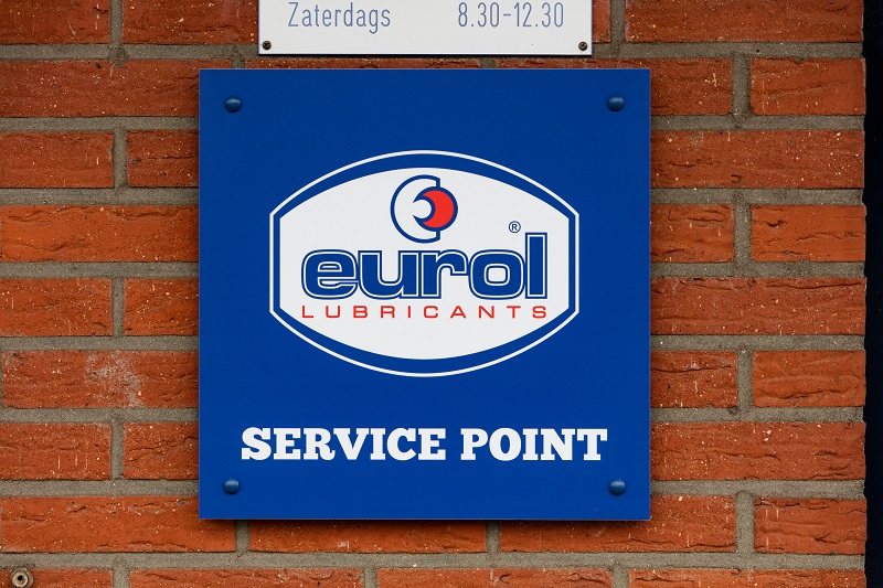 Eurol biedt de Eurol Service Point garageformule, een eigentijdse oplossing voor uw bedrijf waarmee ze u de nodige technische en commerciële ondersteuning geven.
eurol.com/services/eurol…