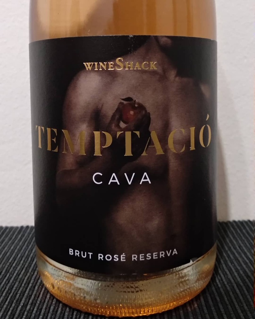 bonrotllo's tweet photo. Hoy presentamos la última novedad de @wineshack_Es, es el tercero de sus nuevos cavas de esta trilogía de cavas, hoy os traemos el Temptació Brut Nature Reserva, elaborado con Garnacha, Monastrell y Pinot Noir y con una crianza en rimas mínima de 24 mese… https://t.co/7x1uUniMSn https://t.co/B32ahZKEec