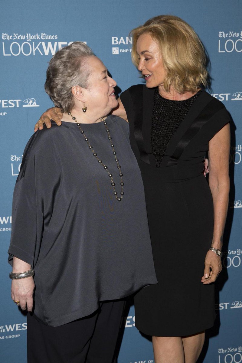 Jessica Lange 🖤 tweet media