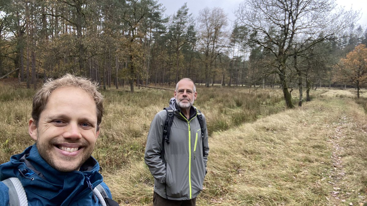 Het #mysterie van “Het Groote Water” in het #Leuvenumsebos naast de #Leuvenumsebeek. Binnenkort vertelt Gerrit Breman meer over deze mystieke plek in <a href="/NieuweVeluwe/">NieuweVeluwe</a>, wat er zo bijzonder is aan deze natte plek.. <a href="/ValleienVeluwe/">Waterschap Vallei en Veluwe</a> @Natuurmonument #erfgoed #ontginning #veluwe