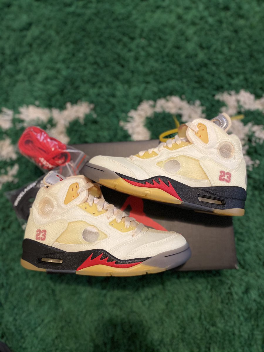 InclusiveExch's tweet photo. Jordan 5 off white โsailโ size 5
This colorway ๐ฅ๐คซ
DS OG everything
Will ship or meet up local
Houston local
Rt & tags appreciated!
Dm if interested!
#offwhite5 https://t.co/dsVml5GwlL