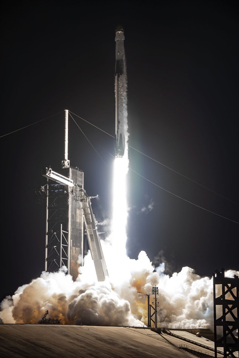 SpaceX tweet picture