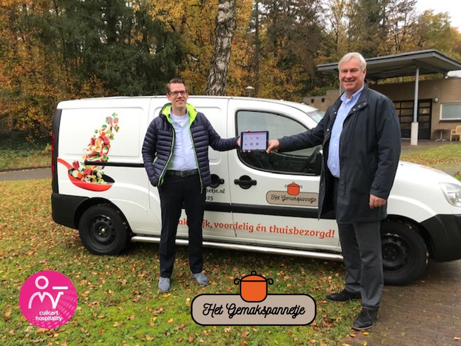 De Brug en CuliCart Hospitality van PinkRoccade Healthcare hebben intensief samengewerkt aan de realisatie van webshop Het Gemakspannetje. Een maaltijdservice waar je makkelijk en snel een maaltijd bestelt en geniet van lekker eten🍴Niels Dam en Joep Blom vierden op gepaste a ...