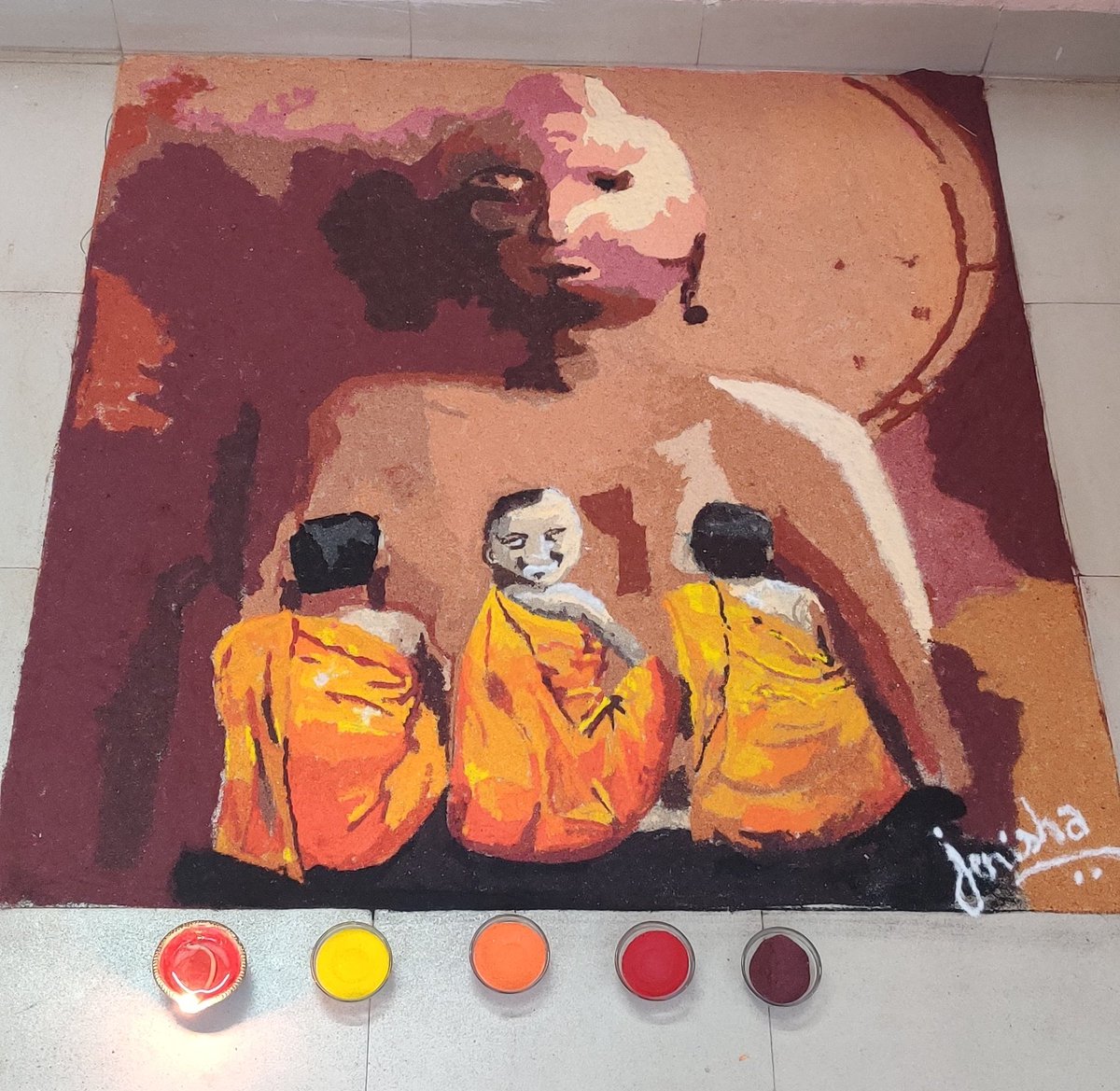 JenishaJain9's tweet photo. Powder Rangoli https://t.co/E41TOB2F90