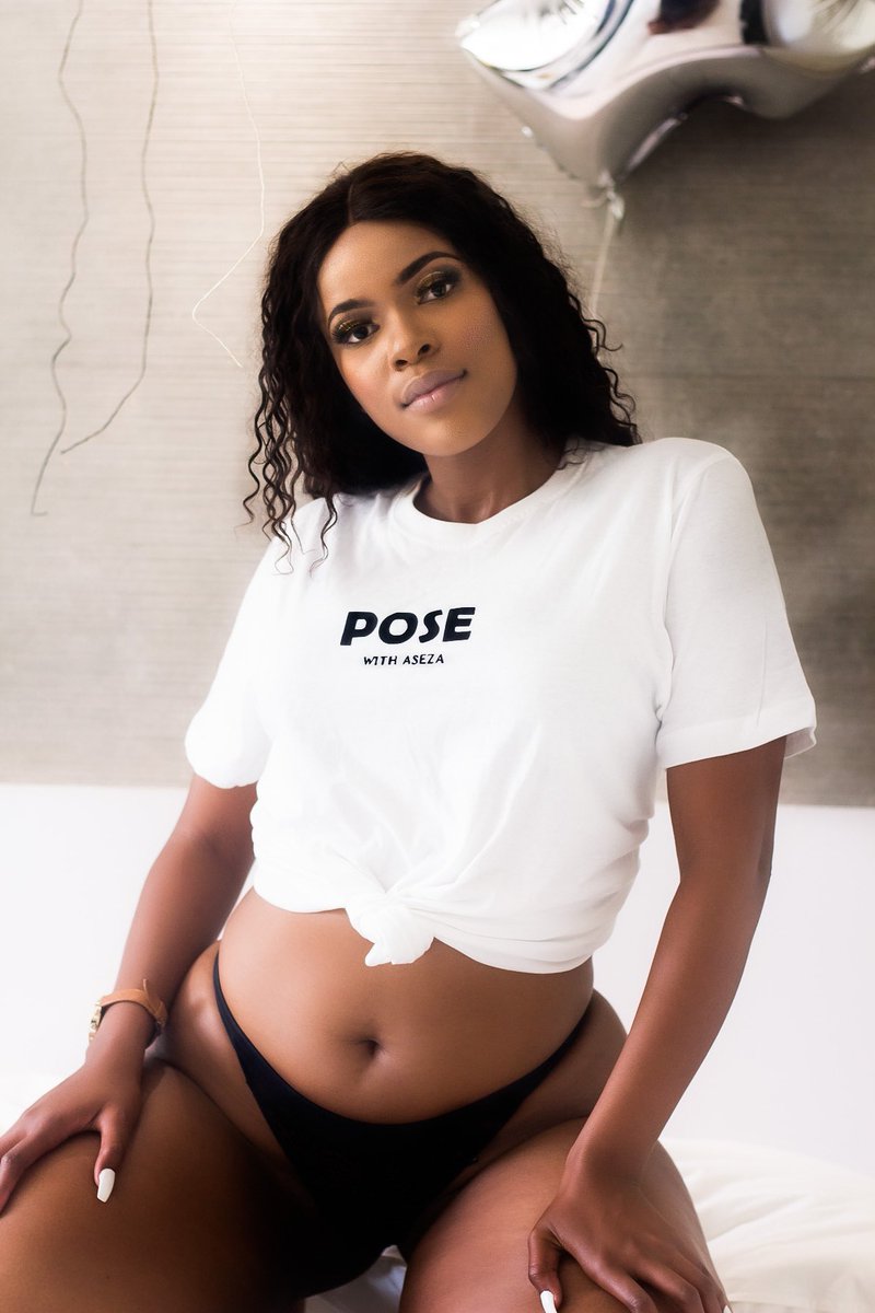 WithPose's tweet photo. 💥

📸 : @WithPose 
🎨 : @asezanxumalo https://t.co/iwmyOBOiQ7