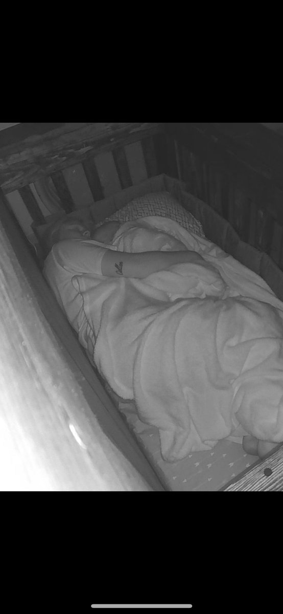 _heavynpoole_'s tweet photo. Sleep training��🏼
How it’s started - how it’s going ... https://t.co/X2LhlbKXWB